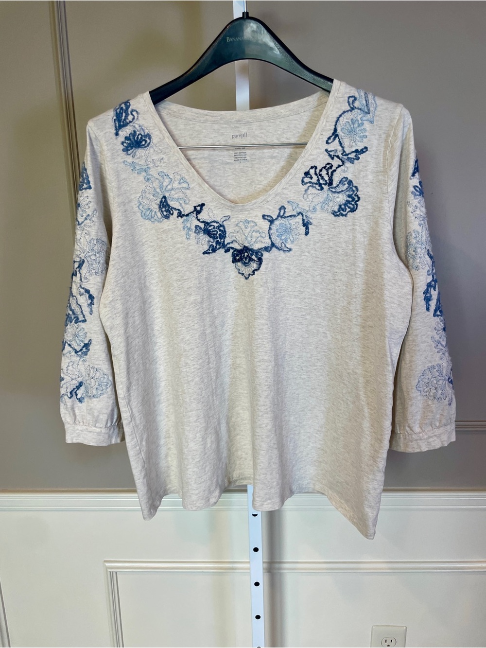 J. Jill Pure Jill Large Embroidered Jersey Top Shirt Blouse Heathered Gray Blue